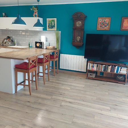 Family Apartment Andrea Алакас Екстериор снимка