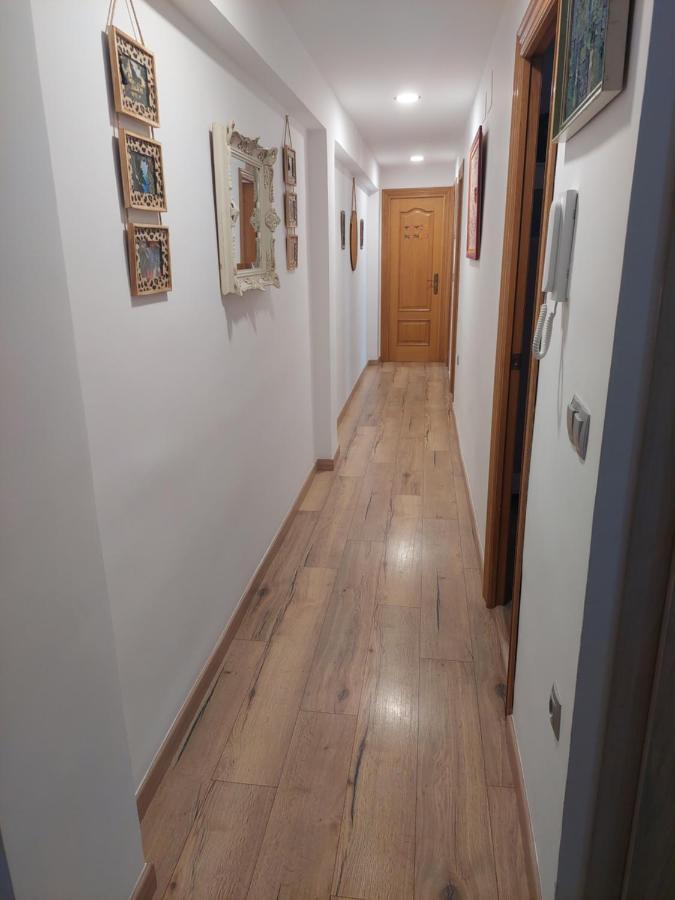 Family Apartment Andrea Алакас Екстериор снимка