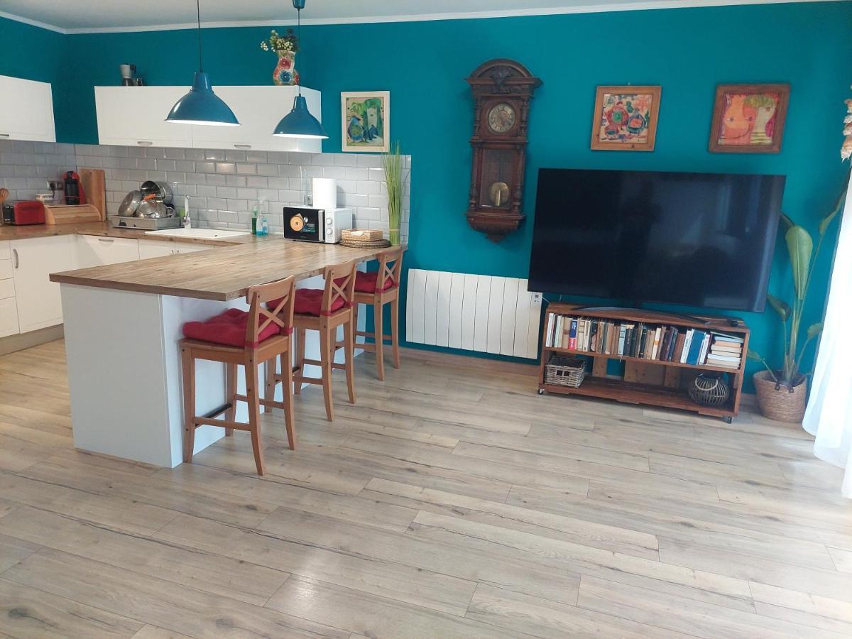 Family Apartment Andrea Алакас Екстериор снимка